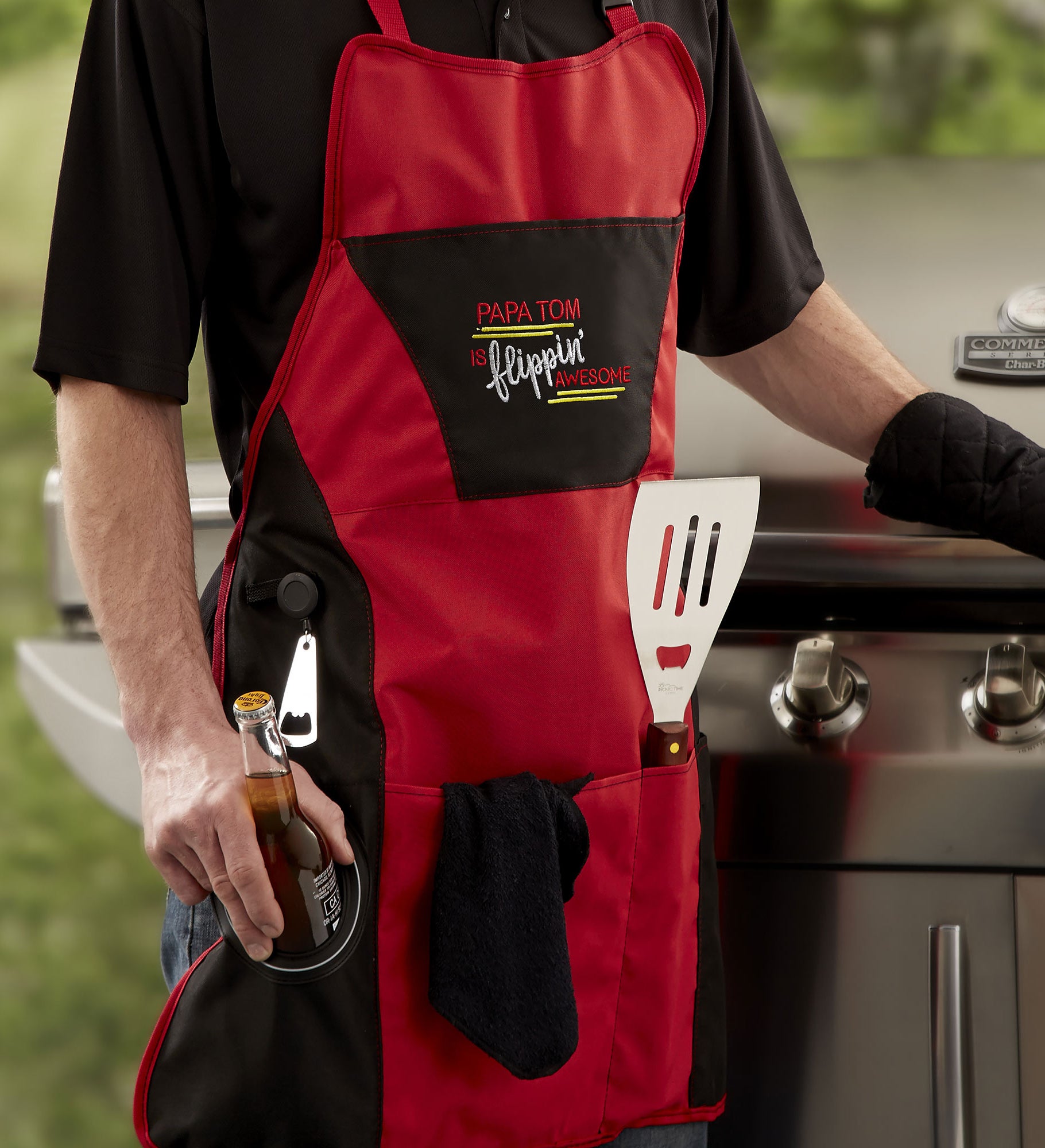 Flippin&#39; Awesome Personalized 4pc Grill Apron Set